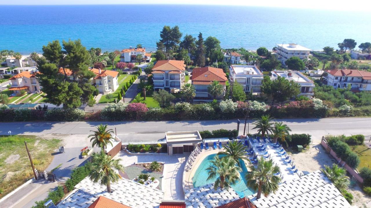 פפקוהורי Anna Maria Paradise מראה חיצוני תמונה
