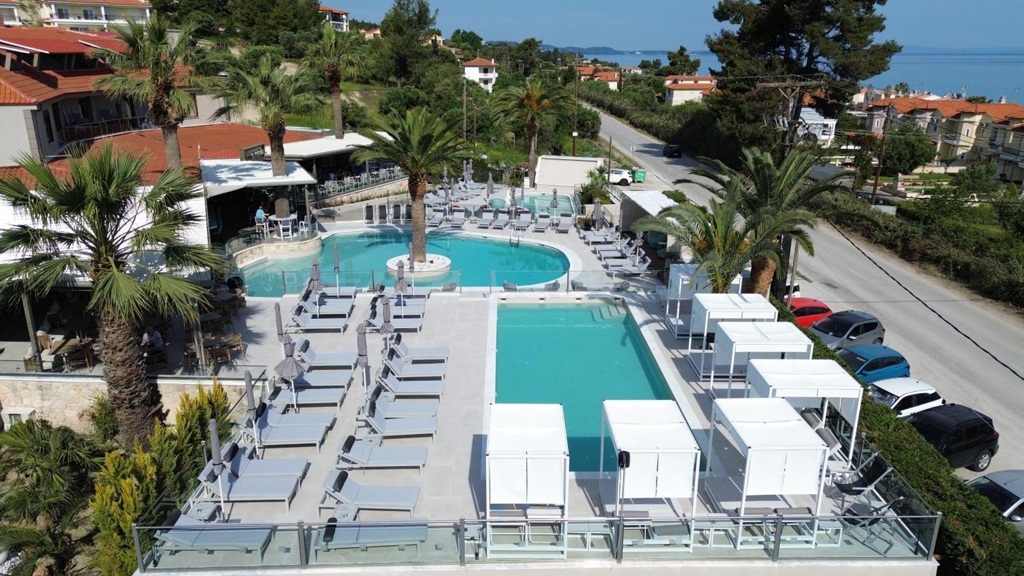 פפקוהורי Anna Maria Paradise מראה חיצוני תמונה