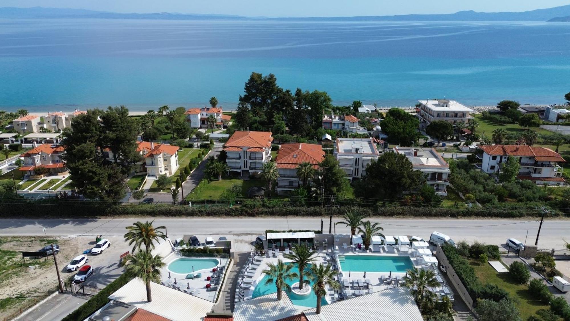 פפקוהורי Anna Maria Paradise מראה חיצוני תמונה